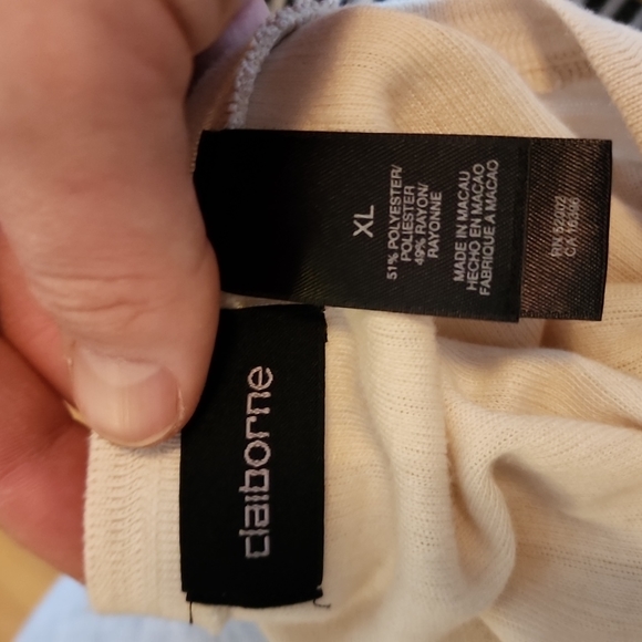 Claiborne women's tan shirt size XL - Picture 6 of 7